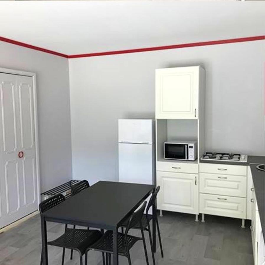 Maison Charmante A Saint-Patrice Avec Jardin Prive Εξωτερικό φωτογραφία